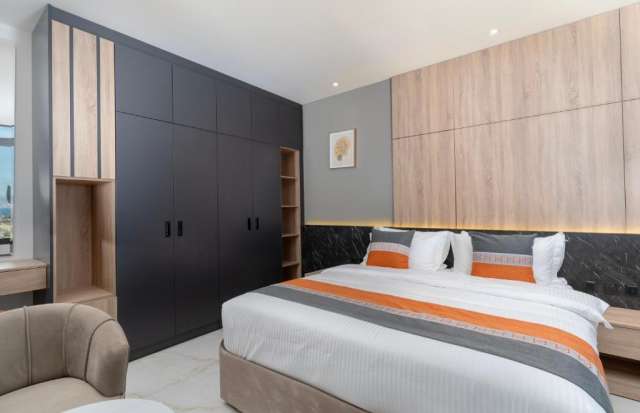 VACANTA PASTE IORDANIA, 7 NOPTI CAZARE CU DEMIPENSIUNE, GHID SI INSOTITOR ROMAN, ZBOR TAROM DIN 5 ORASE