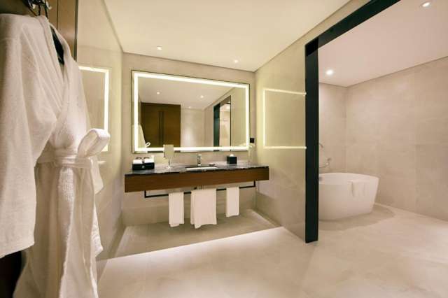 ULTRA LAST MINUTE DUBAI 5**** ASIANA GRAND ZBOR DIRECT DIN OTOPENI CU TAXE INCLUSE