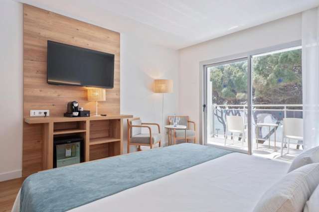 Sejur de vis pe Costa Dorada la doar 639 euro/persoana! Zbor din Bucuresti 