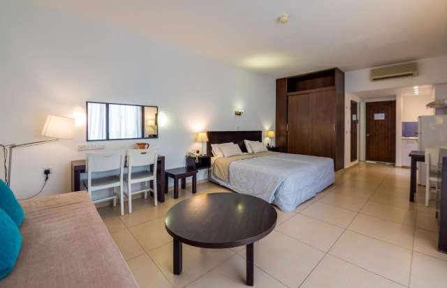 03.10 avion Cluj Napoca, Cipru - Zona Larnaca Ayia Napa, MarisMare Apartments 753 EURO, 7 nopti, Fara masa