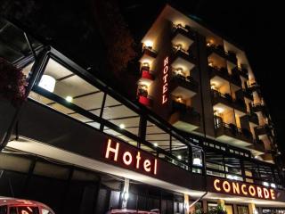 08.05. Zbor Bucuresti Italia Elvetia Lacurile de Nord, 8 zile de la 754 euro/ pers. mic dejun taxe aeroport si transfer inclus