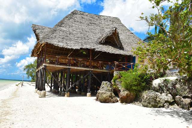  ZANZIBAR HOTEL  Filao Beach Zanzibar 4* MIC DEJUN  AVION SI TAXE INCLUSE TARIF 1180 EUR
