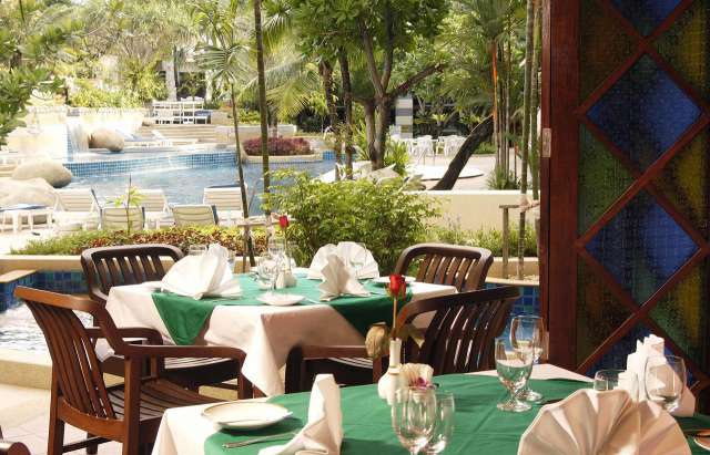  THAILANDA HOTEL   The Royal Paradise Hotel &amp; Spa  4*  AVION SI TAXE INCLUSE TARIF 1355 EURO