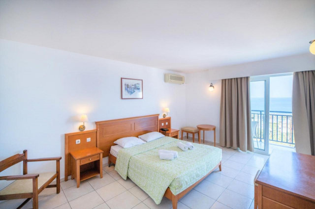 CRETA  HOTEL SEMIRAMIS VILLAGE 4 * AI  AVION SI TAXE INCLUSE TARIF 465 EUR