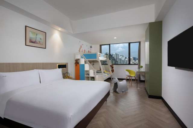 Oferta PASTE - CHINA SI COREEA DE SUD, sejur 10 nopti + late check out, cu plecare din Cluj Napoca (OR