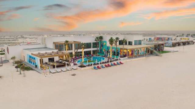  LAST MINUTE QATAR HOTEL  Fuwairit Kite Beach, Tapestry Collection By Hilton  5* AI AVION SI TAXE INCLUSE TARIF 1530 EURO