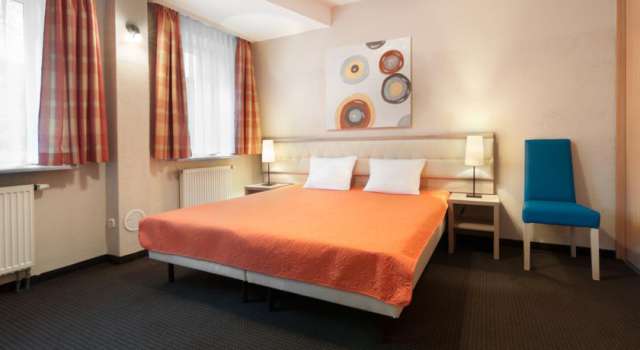 CITY BREAK CRACOVIA CU PLECARE DIN BUCURESTI (TR)