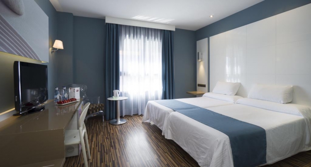 ✈️🐰City Break de Paste la Malaga, sejur 3 nopti, plecare din Cluj Napoca(LP)