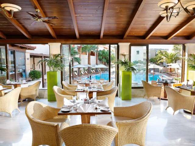 CRETA, HERAKLION DEALS - GRECOTEL CASA ADELE 4* Mic Dejun, charter Bucuresti !