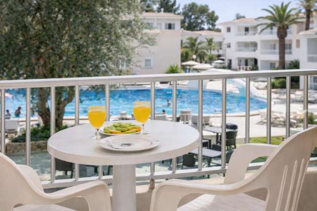 ULTRA LAST MINUTE PLAJA MALLORCA 3*** ALL INCLUSIVE CABOT TORREBLANCA ZBOR DIN OTOPENI CU TAXE INCLUSE