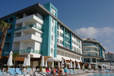 Vacanta de vara la plaja in Turcia la doar 725 euro,avion din Timisoara!!!  Seashell Vega 5*