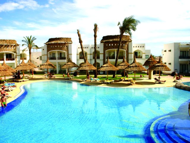 Sejur la plaja in Sharm el Sheikh la doar 769 euro,avion din Bucuresti!!!Grand Plaza Resort 5*