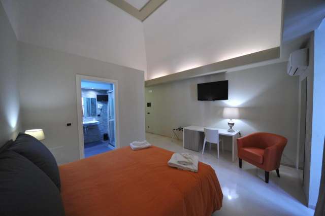  Gatto Bianco House