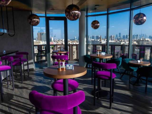 ULTRA LAST MINUTE CITY BREAK  DUBAI 3*** IBIS ZBOR DIN OTOPENI CU TAXE INCLUSE