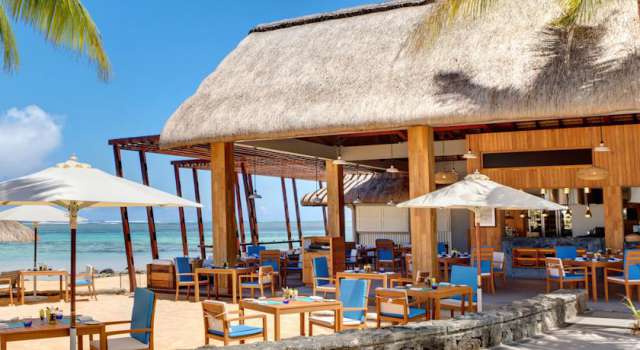  Outrigger Mauritius Beach Resort