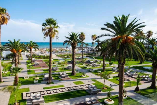  Sejur la plaja in Tunisia la doar 725 euro, avion din Bucuresti!!! Les Orangers Garden Villas and Bungalows 5*