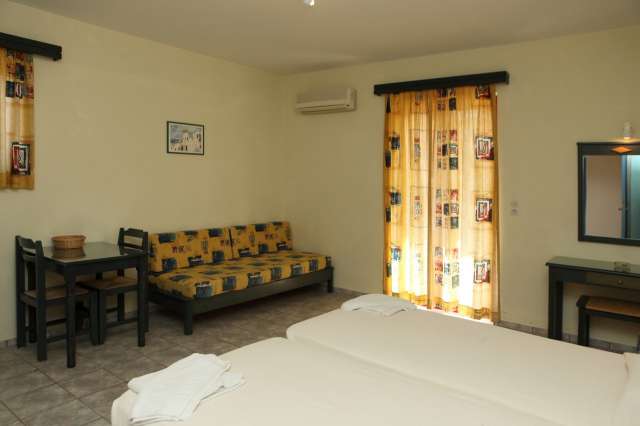 CRETA HOTEL    THALASSI HOTEL 3*MIC DEJUN AVION SI TAXE INCLUSE TARIF 384 EUR