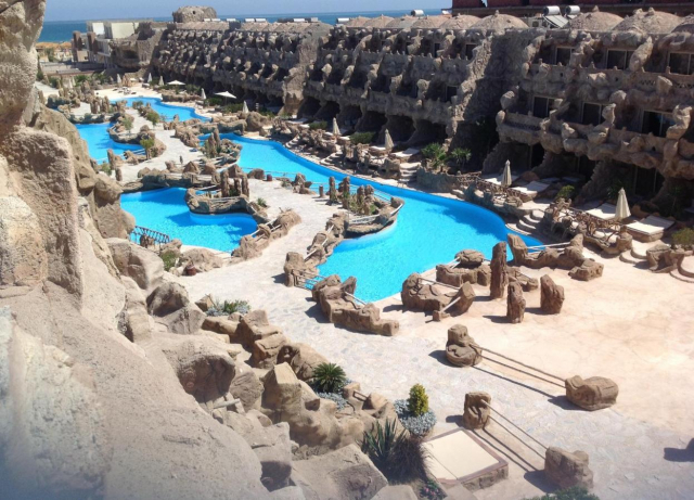 HURGHADA HOTEL    Caves Beach Resort (Adults Only 16+) 5*  AI AVION SI TAXE INCLUSE TARIF 495 EUR