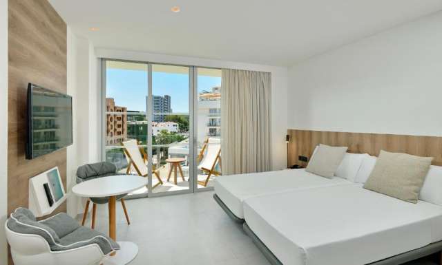 ULTRA LAST MINUTE PALMA DE MALLORCA INSIDE CALVIA BEACH 4**** ZBOR DIRECT DIN CLUJ NAPOCA CU TAXE INCLUSE