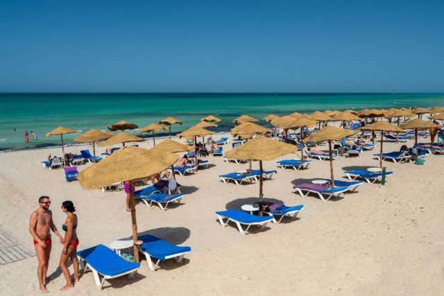 Hai la plaja in Insula Djerba cu avion din Bucuresti la doar 749 euro/pers!