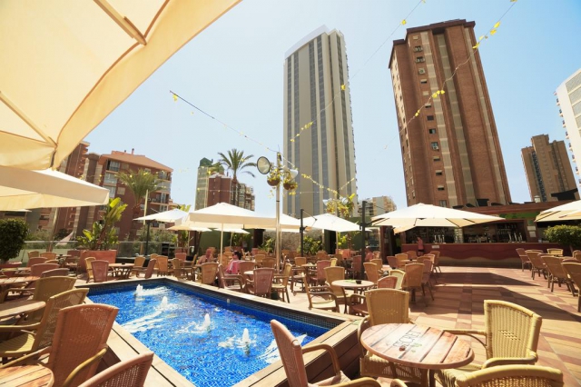Weekend de toamna in Benidorm la doar 345 euro,avion din Bucuresti!!!Ultimele locuri 