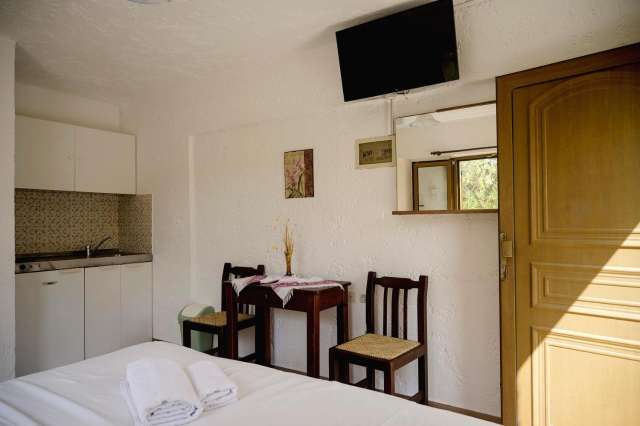 14 August Ultimele locuri Grecia Creta din Bucuresti Bellino Apartments  480euro/pers  Nota 8.2