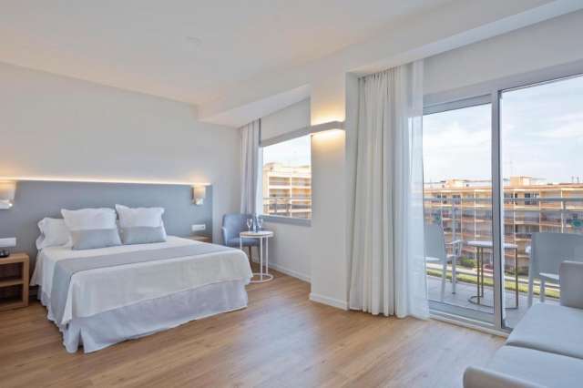 Sejur de vis pe Costa Dorada la doar 639 euro/persoana! Zbor din Bucuresti 