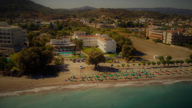 RODOS HOTEL PYLEA BEACH HOTEL 3*  FARA MASA AVION SI TAXE INCLUSE TARIF 385 EUR