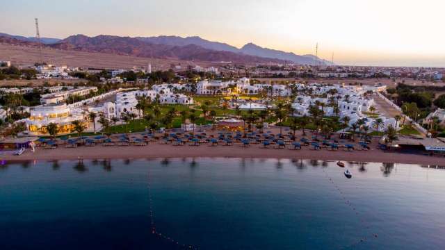 Revelion EGIPT SHARM EL SHEIKH -SAFIR DAHAB RESORT 5 * All + Cina Revelion inclusa