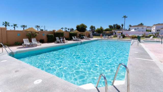 ULTRA LAST MINUTE MALAGA 7 NOPTI CAZARE DEMIPENSIUNE COSTA SERENA  ZBOR DIN OTOPENI CU TAXE INCLUSE