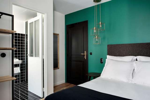 City break  in Paris de 1 Decembrie,  cu plecare din Bucuresti ( Mo)