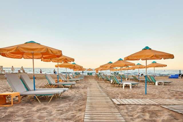 ULTRA LAST MINUTE INSULA CRETA VLACHAKIS BEACH HOTEL 3*** ZBOR CHARTER DIN TARGU MURES/SIBIU/BRASOV CU TAXE INCLUSE