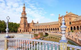 City Break Sevilla 4 nopti mic dejun 379 euro!