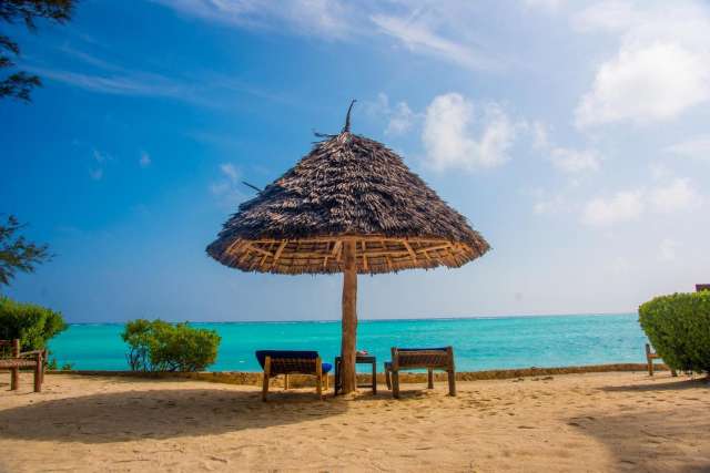  LAST MINUTE ZANZIBAR    Tanzanite Beach Resort 3* HB  AVION SI TAXE INCLUSE TARIF 1328 EURO