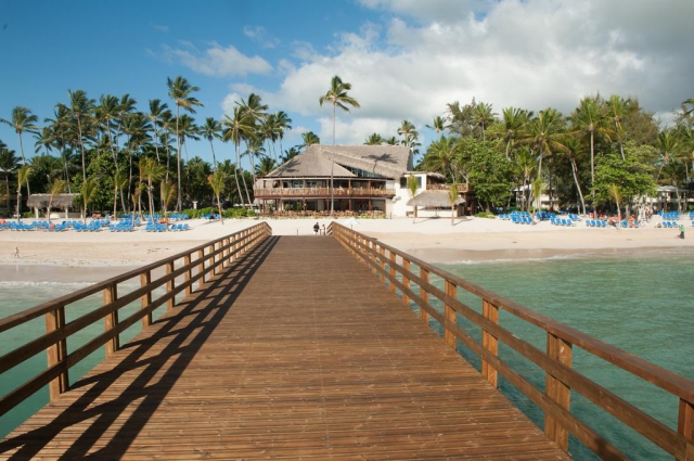 REP. DOMINICANA Deals - Impressive Punta Cana  5* All Inclusive, Zbor inclus din Madrid TAXE INCLUSE!