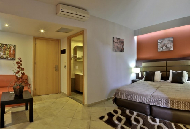 RODOS Deals - Diana Art Boutique Hotel 4**** Mic Dejun si alte Oferte Charter din Bucuresti !