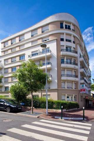 Ofertă City Break Paris, sejur 4 nopti, plecare din Bucuresti (IK)