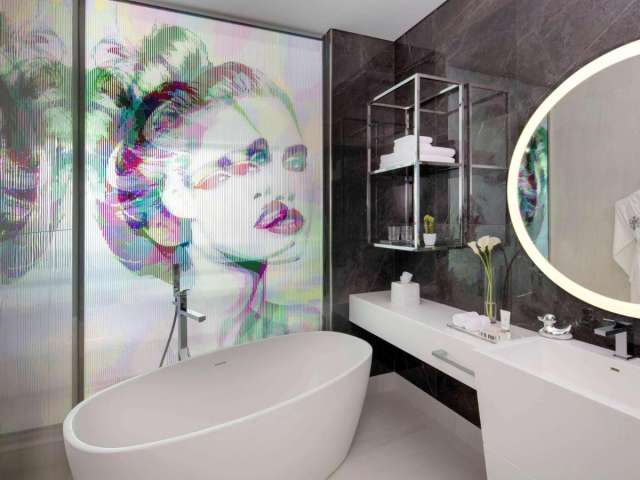 Last Minute VACANTA DE LUX IN Dubai ,oferta 7 nopti demipensiune 1685 euro/persoana !