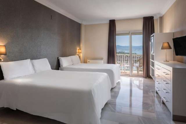 LA MARE🌊, LA SOARE☀️ IN MALAGA💃🏻 CU ZBOR DIN BUCURESTI📍🗺️