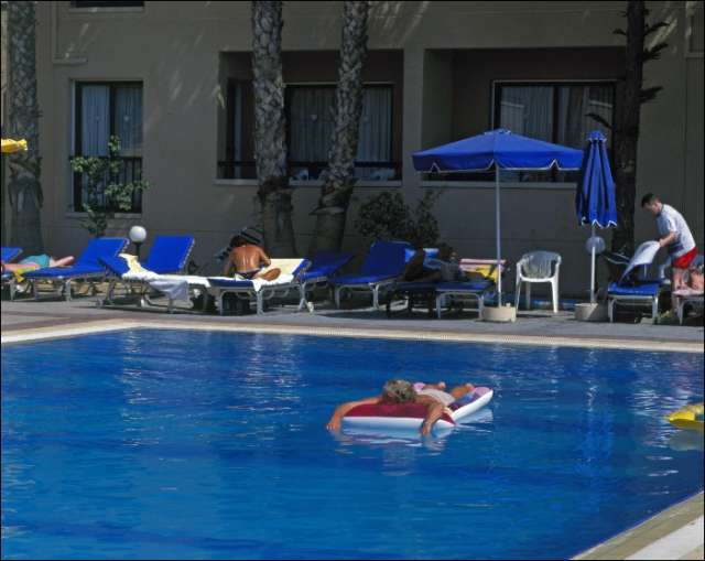 Last Minute Cipru/Ayia Napa din Iasi - Anthea Hotel Apartments 3*
