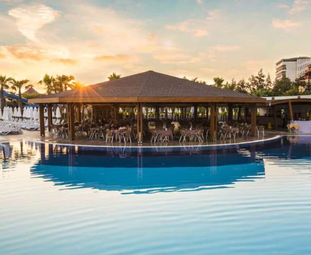  LAST MINUTE TURCIA HOTEL Sidera Kirman Premium - Memento Suri Club 5* UAI AVION SI TAXE INCLUSE TARIF 623 EUR