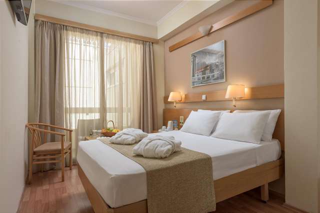 RODOS  AGLA 4* BB  AVION SI TAXE INCLUSE TARIF 549 EUR
