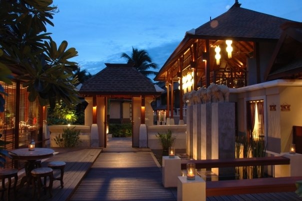 Oferta Last Minute Bangkok-Koh Samui-Hong Kong, sejur 12 nopti,plecare din Cluj-Napoca (OR)