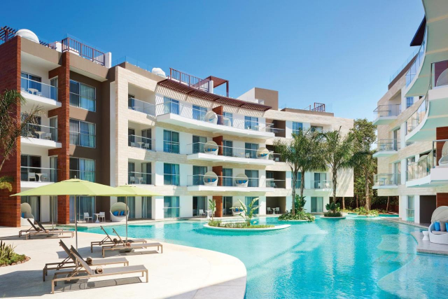  The Fives Beach Hotel & Residences - All Senses Inclusive