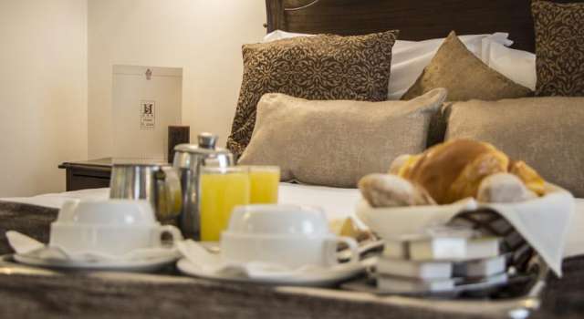 Vacanta de 1 Mai in Porto Portugalia ,oferta 5 nopti mic dejun 449 euro/persoana !