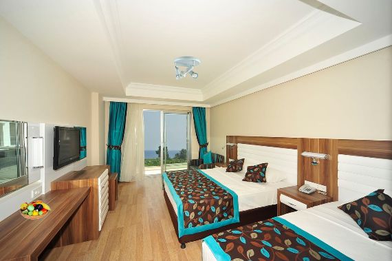 ANTALYA HOTEL   Dizalya Palm Garden Hotel 5* UAI AVION SI TAXE INCLUSE TARIF 556 EUR