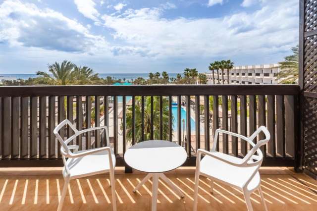 ULTRA LAST MINUTE SPANIA 7 NOPTI CAZARE 4****BARCELO CABO ZBOR DIN OTOPENI CU TAXE INCLUSE