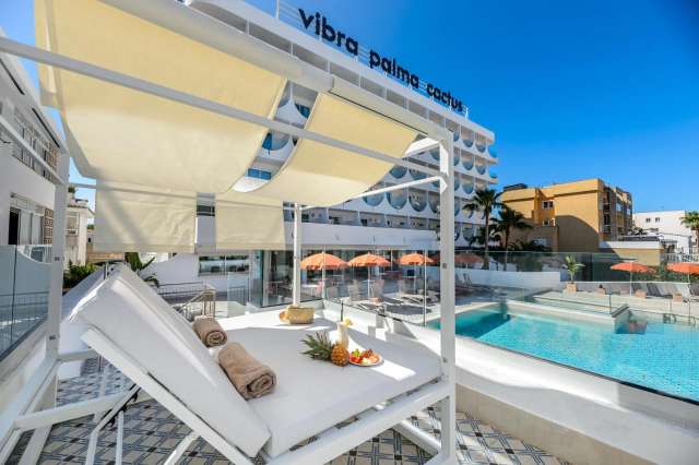 ULTRA LAST MINUTE PALMA DE MALLORCA VIBRA PALMA CACTUS 4**** DEMIPENSIUNE ZBOR DIN OTOPENI/CLUJ NAPOCA CU TAXE INCLUSE