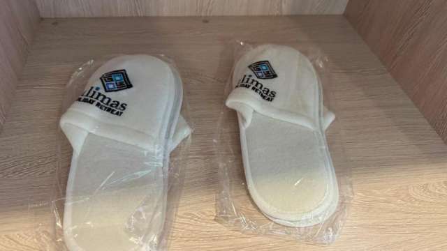 ULTRA LAST MINUTE PE PLAJA IN MALDIVE LA 4**** ALIMAS HOLIDAY RETREAT DEMIPENSIUNE  ZBOR DIRECT DIN OTOPENI CU TAXE INCLUSE