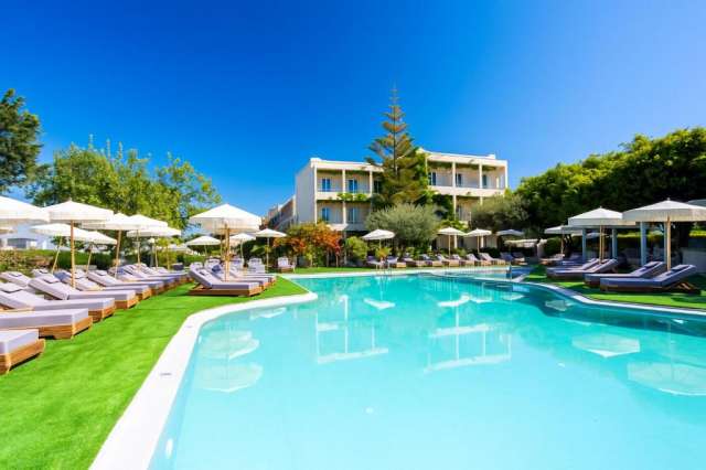 ULTIMELE LOCURI CRETA HERAKLION, AVION DIN BUCURESTI, LA HOTEL DIAS BY AZUL 4*, LA TARIFUL DE 553 EURO/PERSOANA, AI!